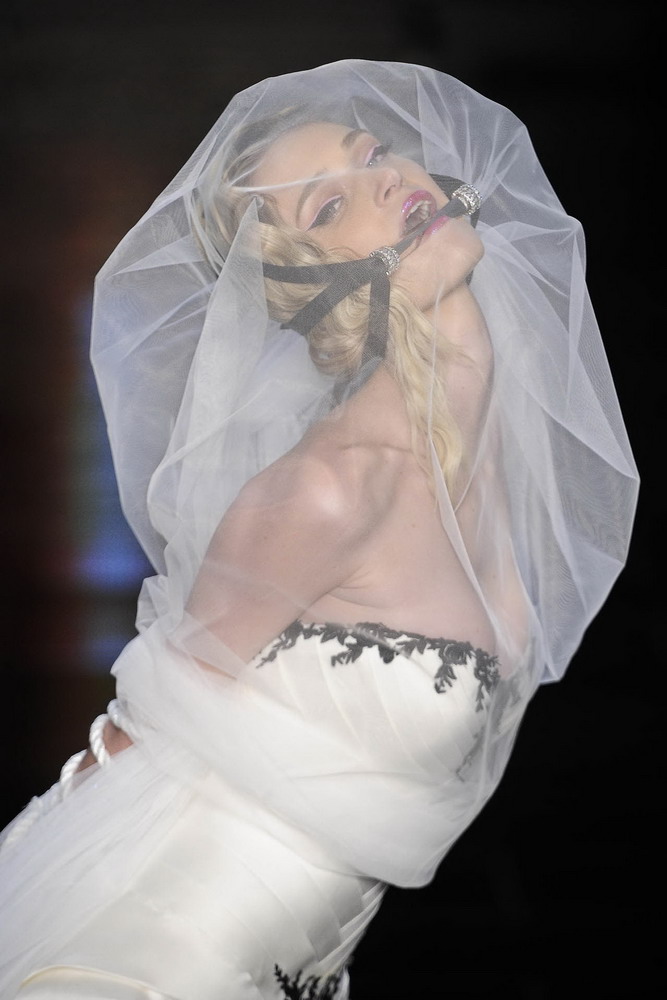 21. Samuel Cirnasnsc 