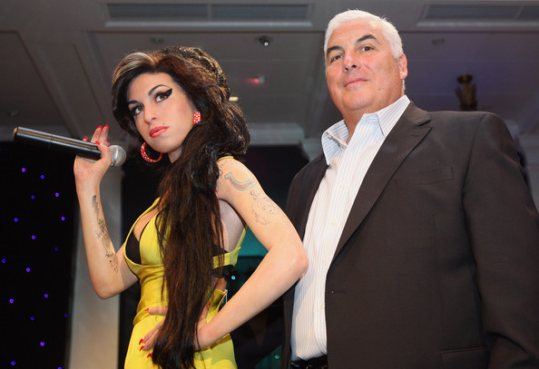 ʱĸAmy Winehouse ͻع