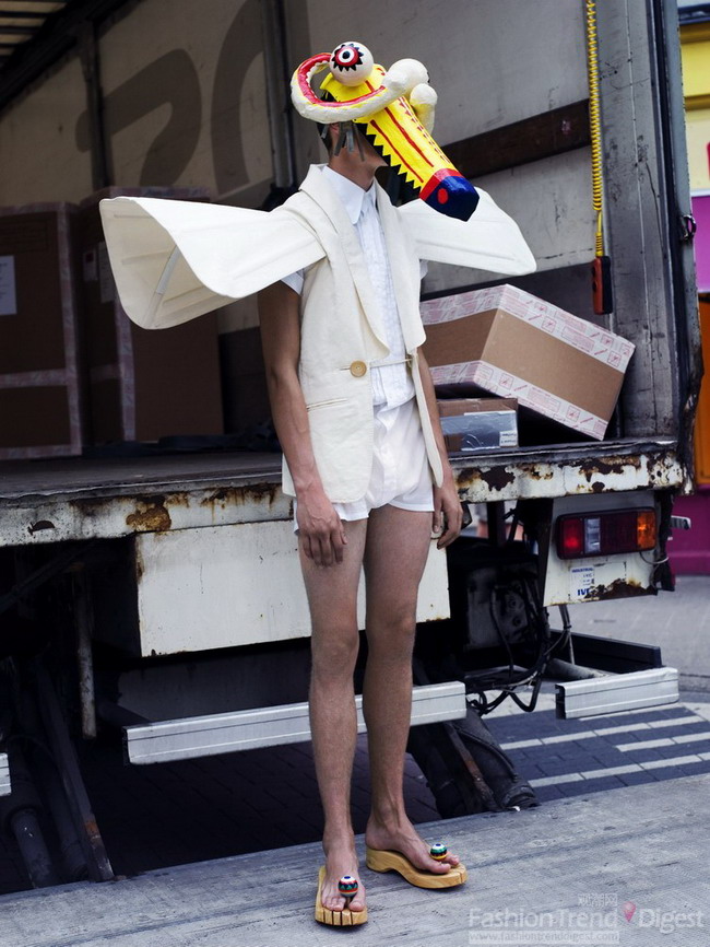 lWalter Van Beirendoչ[