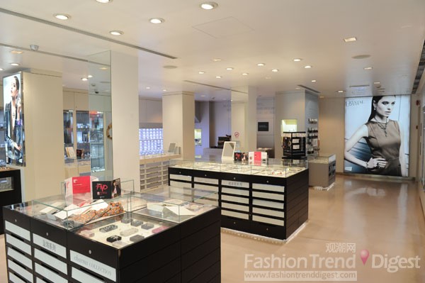2011 VOGUE Fashions Night OutĦǲҹ