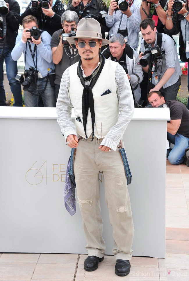 Johnny Depp r