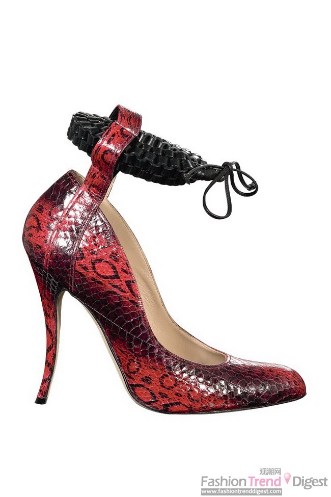 Manolo Blahnik vs. Christian Louboutin