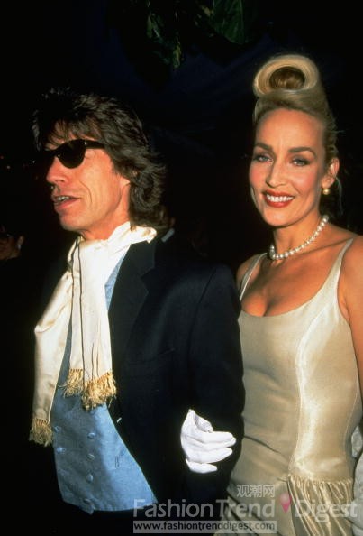 13.	1996年邁克‧賈格（Mick Jagger）和杰瑞.霍爾（Jerry Hall）