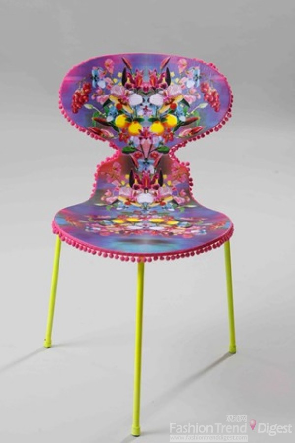 4. 马修-威廉姆森（Matthew Williamson）设计的椅子