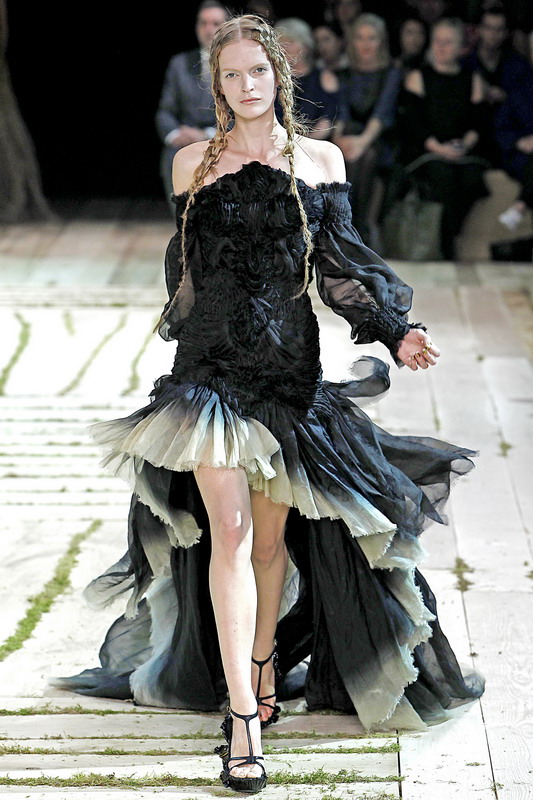 Alexander Mcqueen 11ĸͼƬ