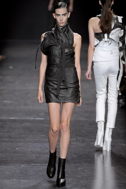 Ann Demeulemeester 11ĸͼƬ