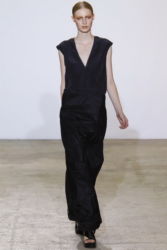 Costume National 11ĸDƬ