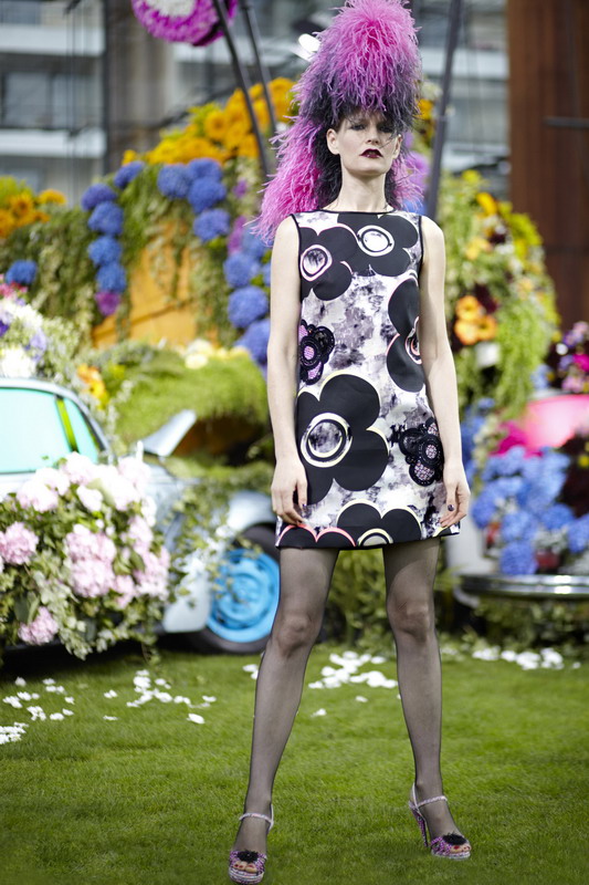 Emanuel ungaro 11ĸDƬ