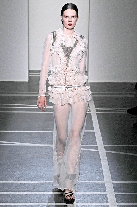 Givenchy 11ĸDƬ