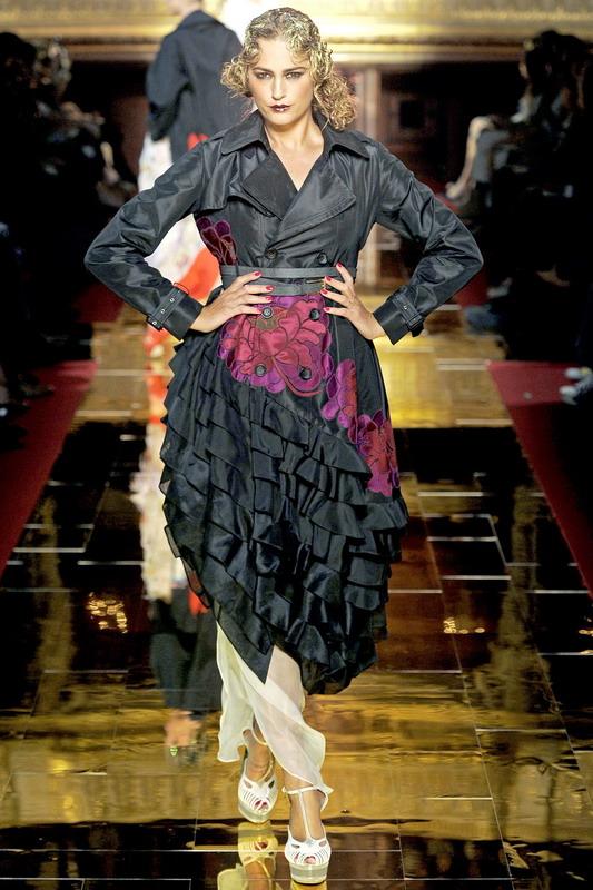 John Galliano 11ĸͼƬ