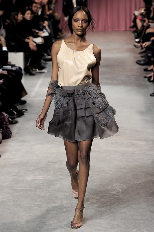 Nina Ricci 11ĸͼƬ