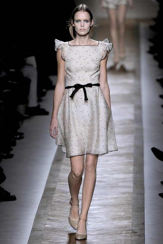 Valentino 11ĸͼƬ