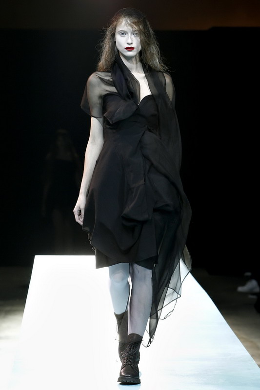 Yohji Yamamoto 11ĸͼƬ