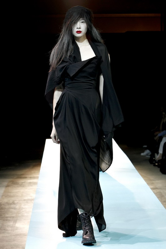 Yohji Yamamoto 11ĸͼƬ