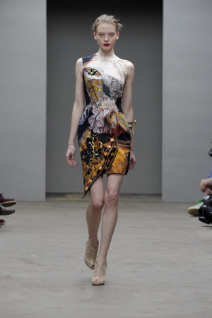 Mary Katrantzou 10秋冬