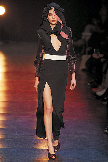 Hussein Chalayan 10ﶬͼƬ