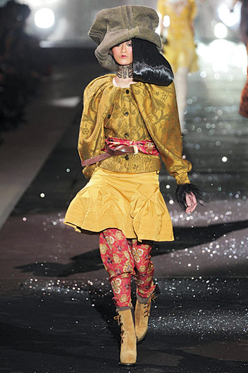 John Galliano 10ﶬͼƬ