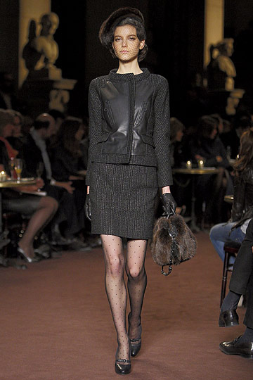 Loewe 10ﶬDƬ