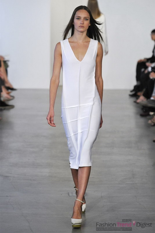 Calvin Klein 11ĸDƬ