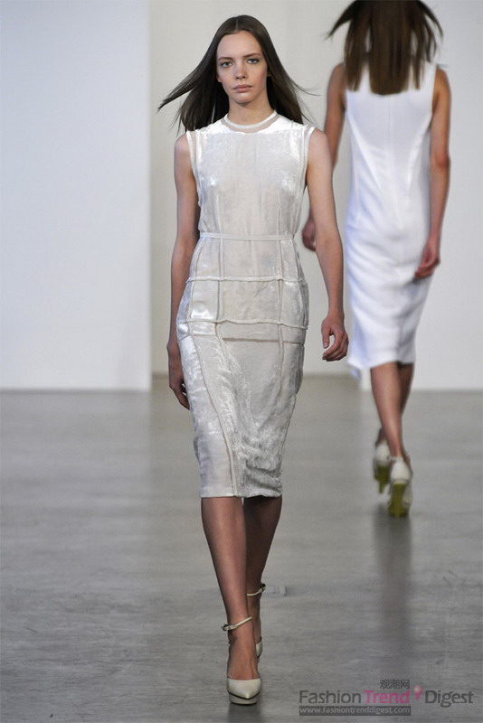Calvin Klein 11ĸDƬ