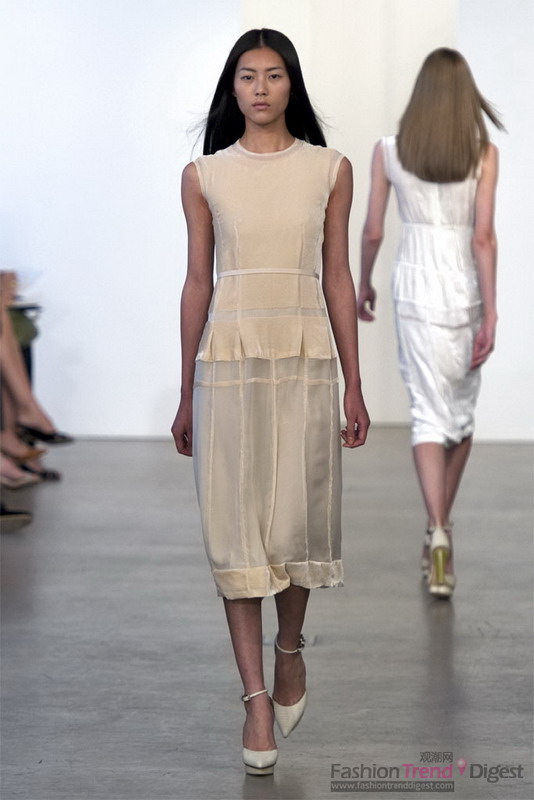 Calvin Klein 11ĸDƬ