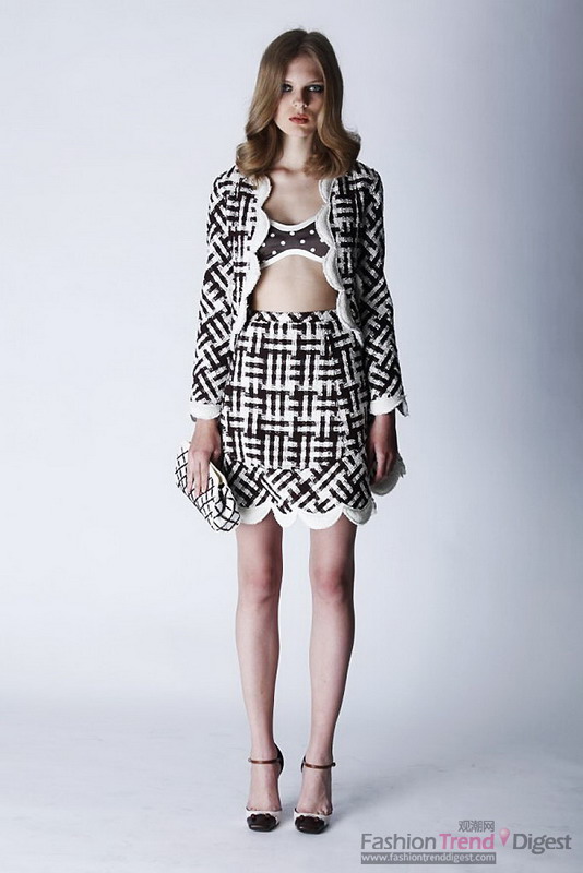 Marc Jacobs 11紺DƬ