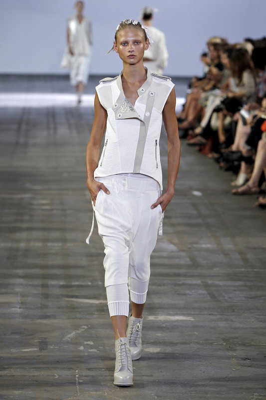 Alexander Wang 11ĸDƬ