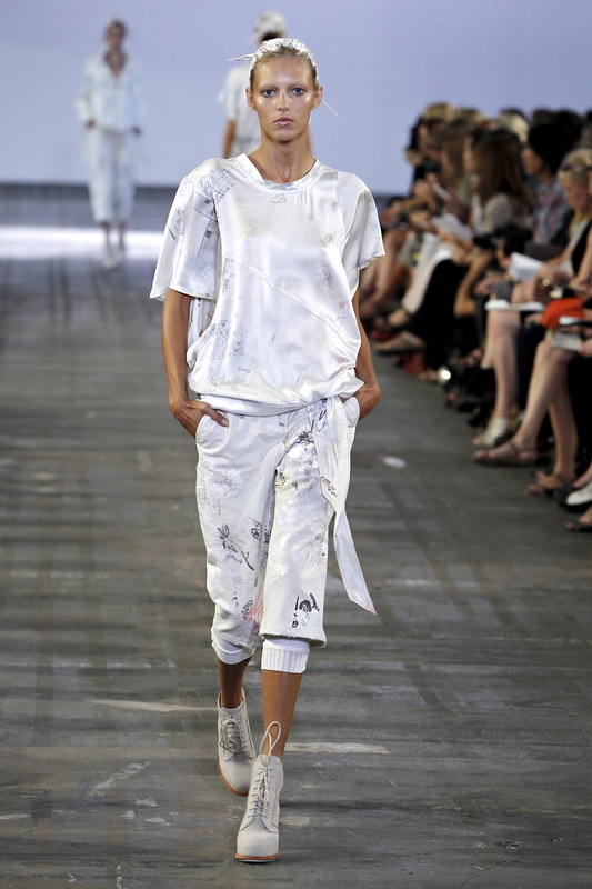 Alexander Wang 11ĸDƬ