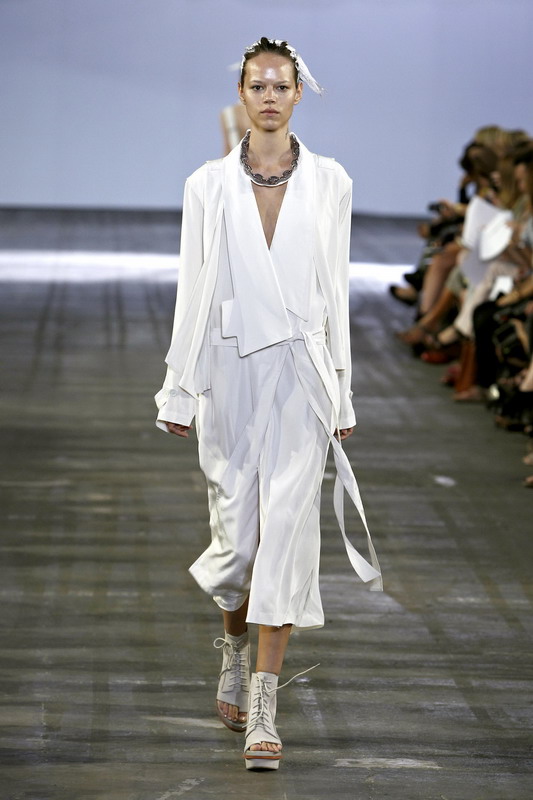 Alexander Wang 11ĸDƬ
