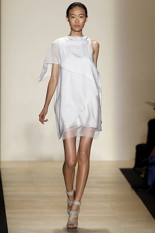 Bcbg MaxAzria 11ĸDƬ