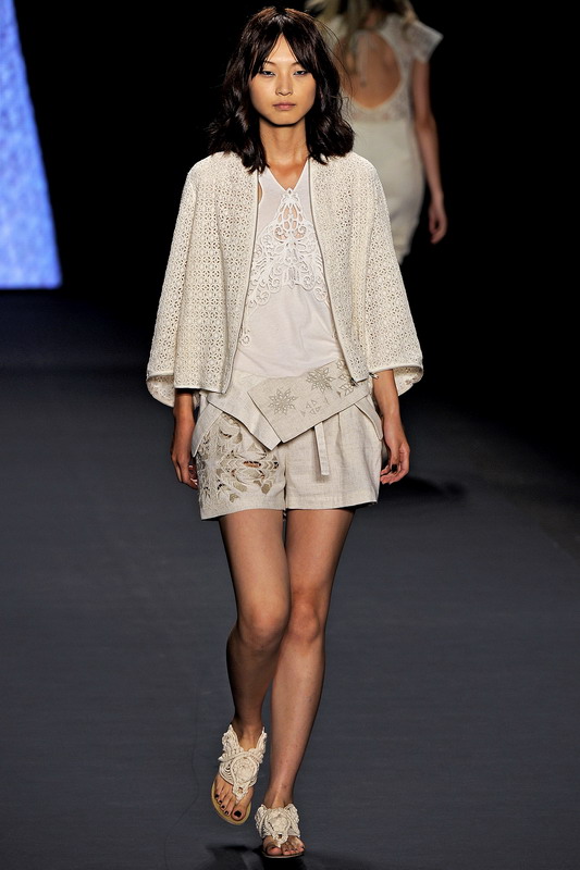 Vivienne Tam 11ĸͼƬ