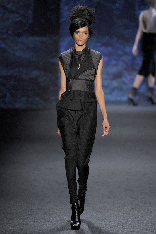 Vera Wang 11ĸDƬ