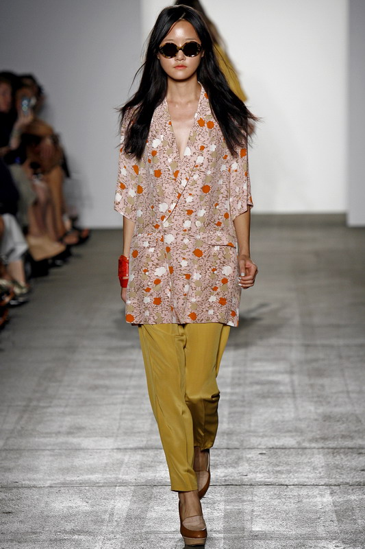 Karen Walker 11ĸͼƬ