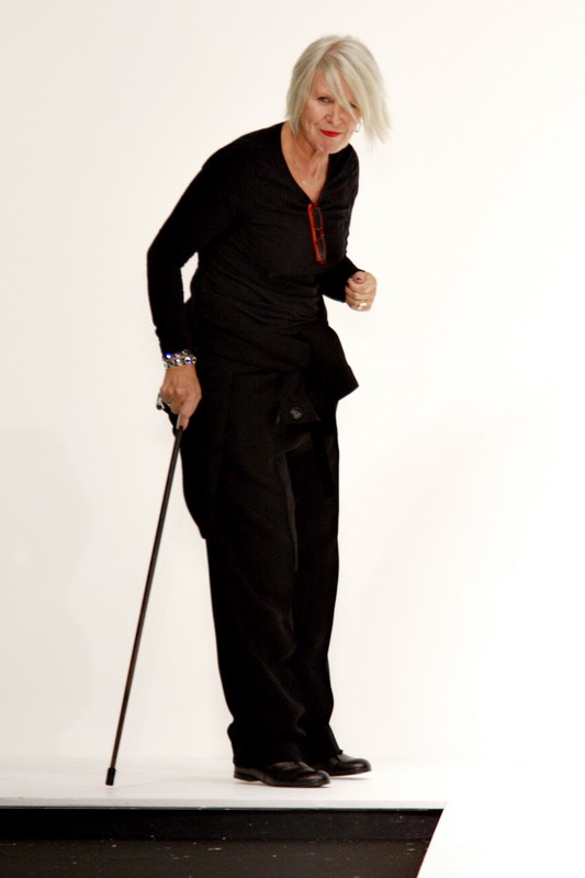 Betty Jackson 11ĸDƬ