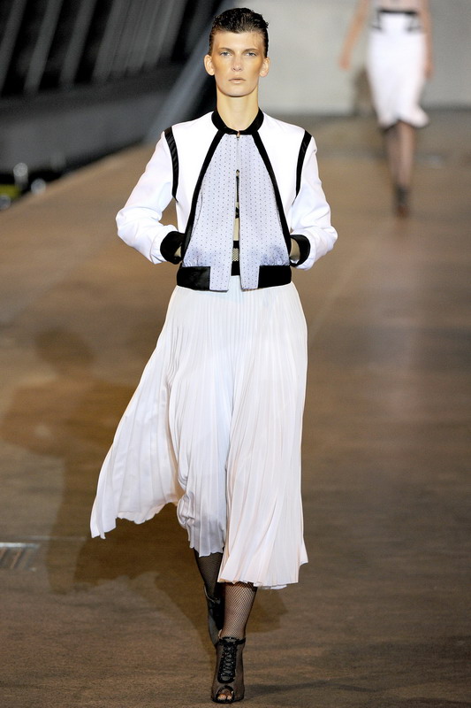 Richard Nicoll 11ĸDƬ