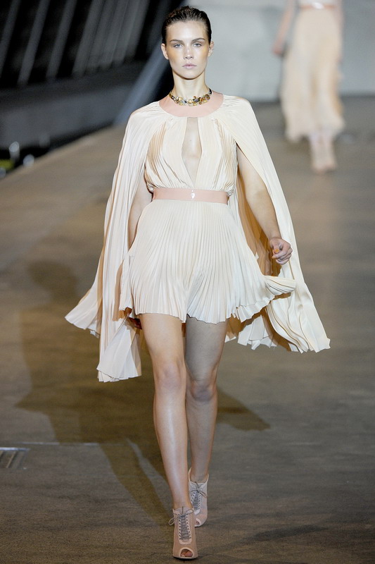 Richard Nicoll 11春夏