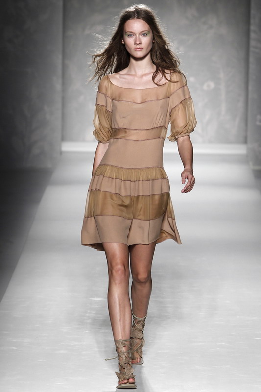 Alberta Ferretti 11ĸͼƬ