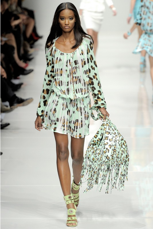 Blumarine 11ĸDƬ
